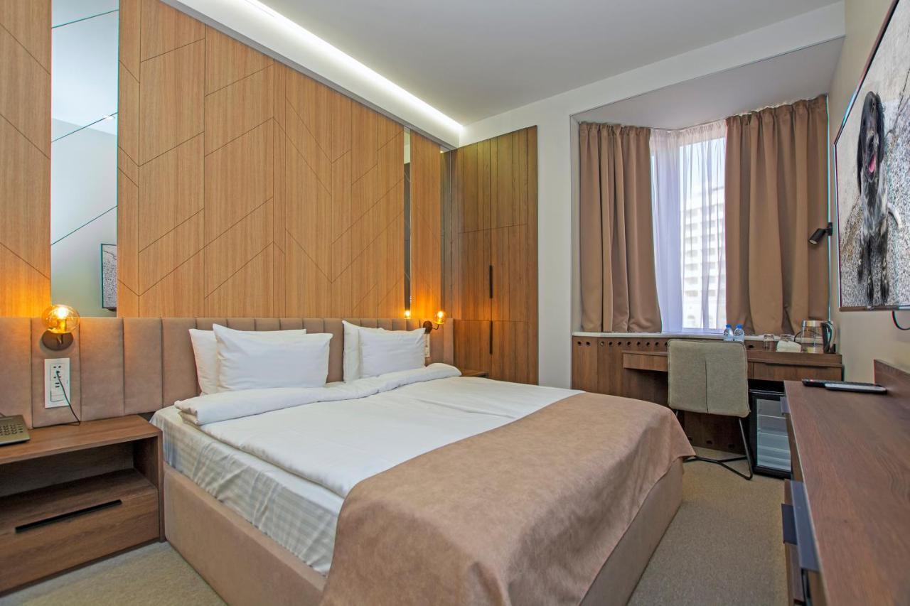 Cartez Hotel Erevan Exterior foto